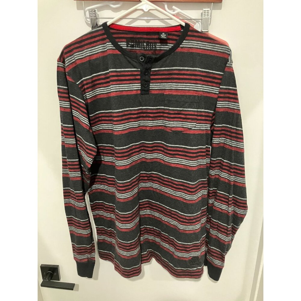 Micros Men's Y2K Long Sleeved Striped Pocket Henley, Gray/Red, Size XL